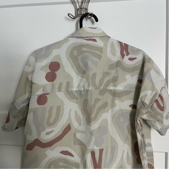 Tradlands Linen Tencel Short Sleeve Box Top, Berenice Print, size small - Picture 7 of 11